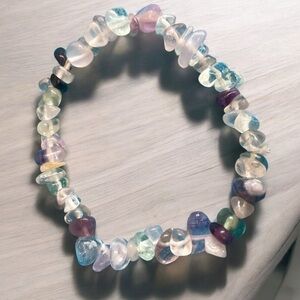 Gorgeous Flourite stretch chip bracelet